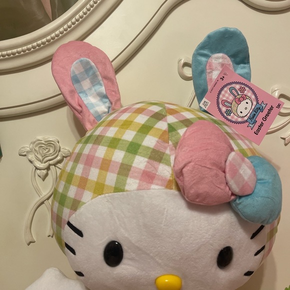 Hello kitty bunny greeter new with tags 21” stand alone Sanrio greeter - Picture 3 of 3